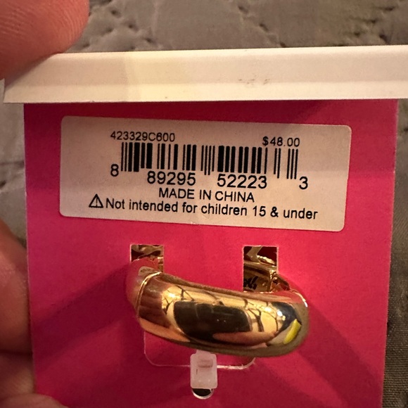 Betsey Johnson Heart Gem Ring - Picture 2 of 2